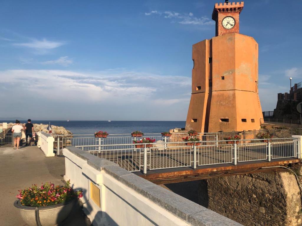 Suite l' Orologio Rio Marina Esterno foto